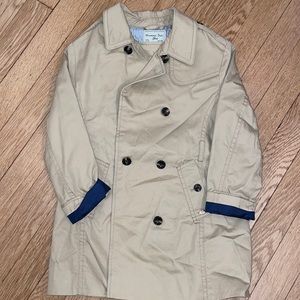 massimo dutti girls khaki trench coat (size 4)